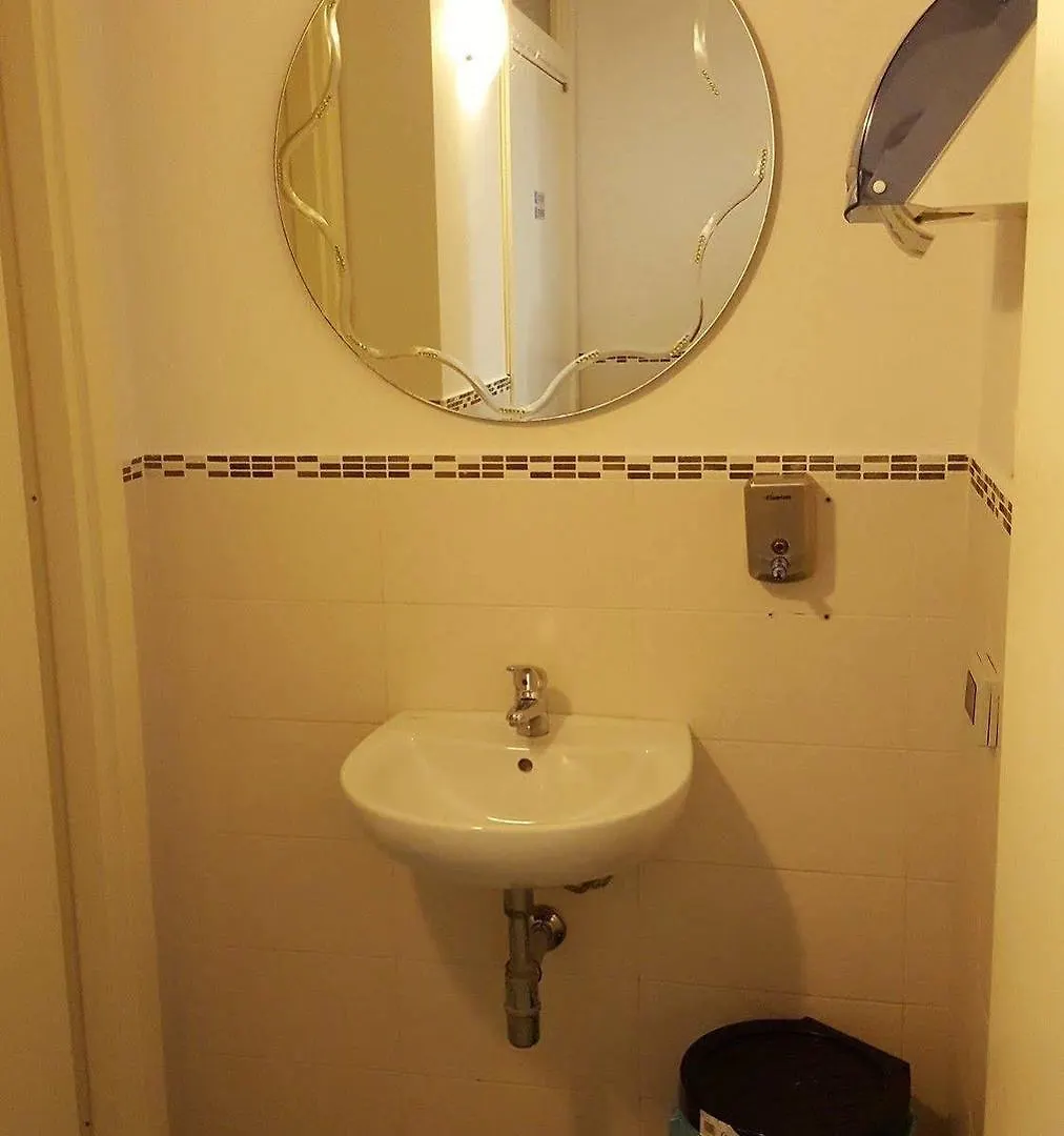 Bed and Breakfast Kristal Cinisi 0*,